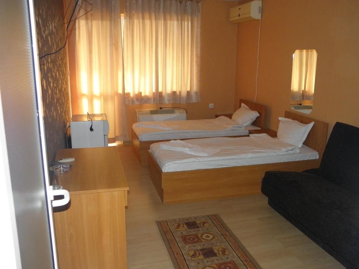 Отель Hotel Pilevski Благоевград-20